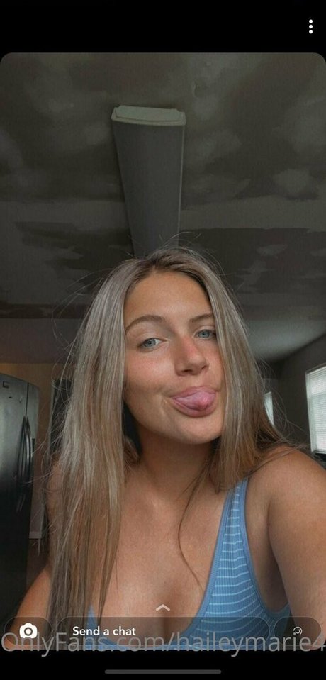 haileymarie4657 美しいポルノスター 写真