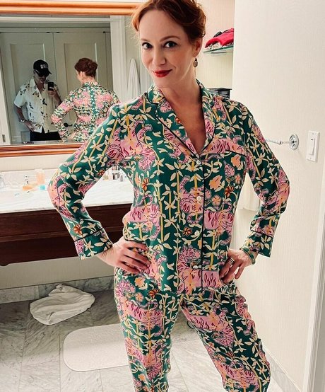 フィットネス熟女オンリーファンズ セクシー裸 画像