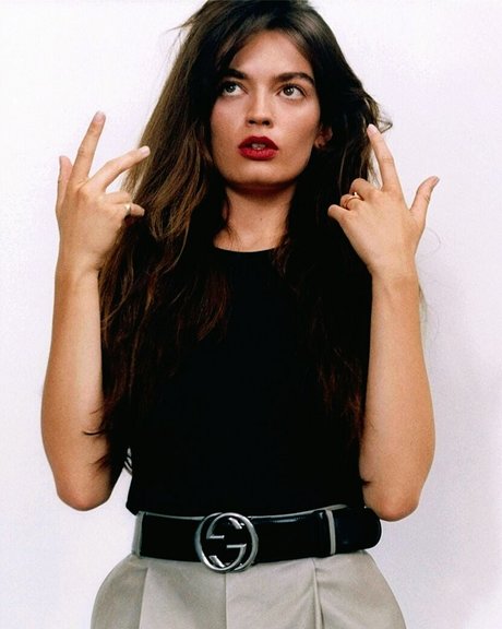 服を着たオンリーファンズ 無料セックス アーカイブ