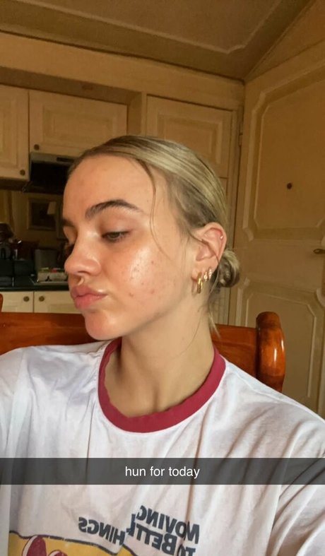 ニューハーフオンリーファン セクシーヌード 画像