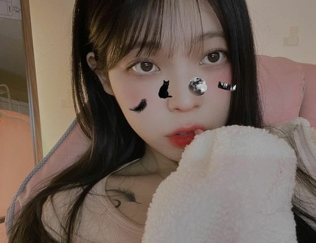 ニューハーフの乗馬オンリーファンズ ホットxxx 画像