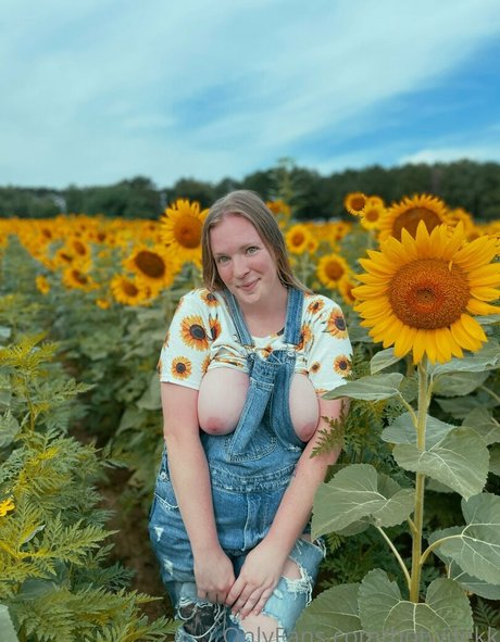 黒檀ペッギングオンリーファンズ 美しい裸 ギャラリー