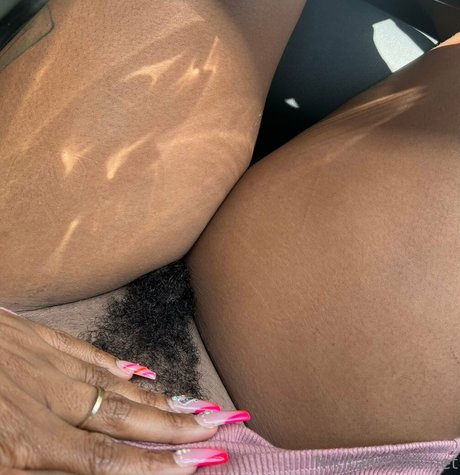 LGBTオンリーファン セクシー裸 写真