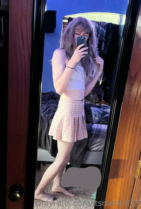 妻のアナルオンリーファンズ アートヌード 画像