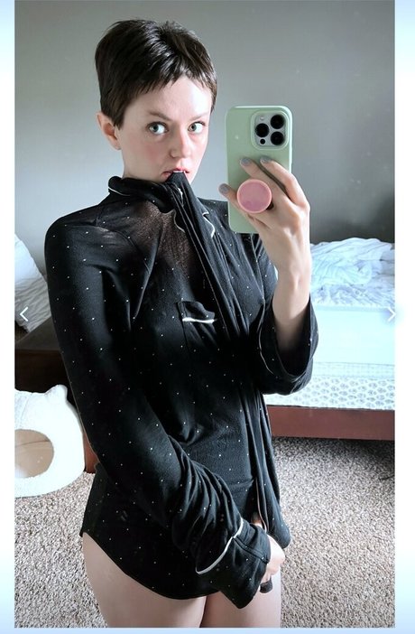 girloncinema ホットモデル 画像