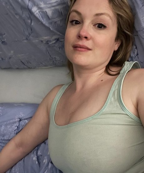 Kimberly Nixon アダルトモデル 画像