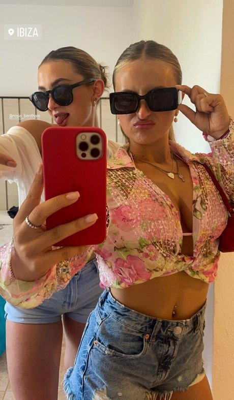 熟女の足オンリーファンズ エロ 画像