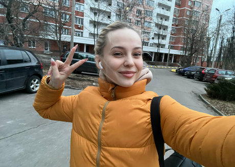 巨乳カップルオンリーファンズ セックス 写真