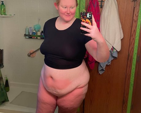 足の動画 オンリーファンズ アートポルノ ギャラリー