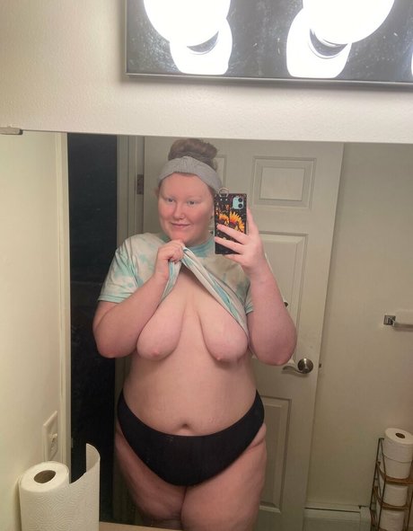 戦利品オンリーファンズ アートポルノ 写真