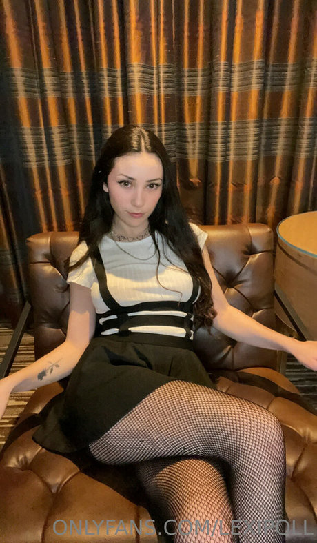 JOI オンリーファンズ 無料 ギャラリー