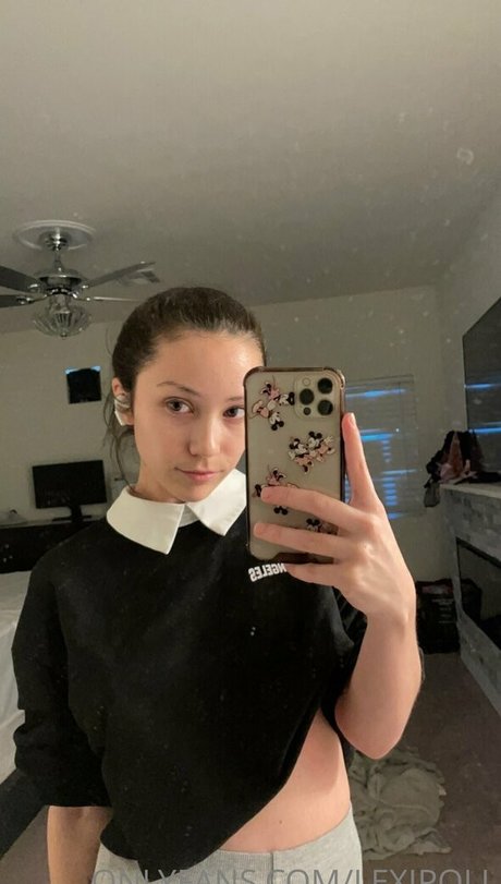 ティーンレズビアンオンリーファンズ 限定 写真