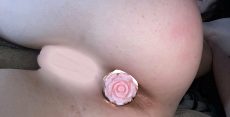 Babymegie ポルノスター アダルト 画像