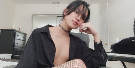 フィットネスコーチオンリーファンズ アダルト無料 ギャラリー