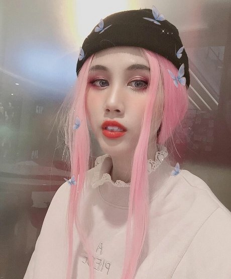 フィットネス熟女オンリーファンズ セックス 写真