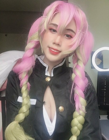 Kura Onee san 写真集