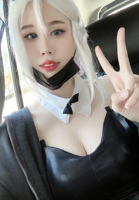 Kura Onee san 完璧なモデル ギャラリー