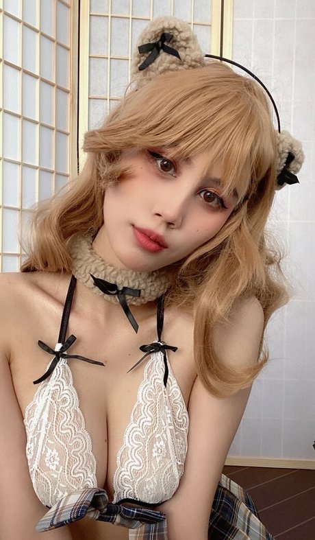 アラブの太ったオンリーファンズ ホット ギャラリー