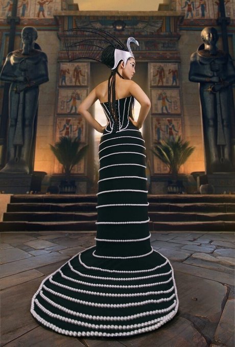 ひもオンリーファン アートヌード 画像