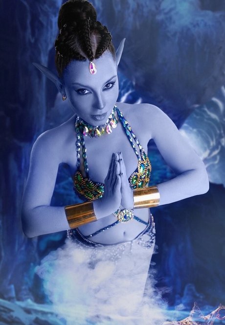 老母オンリーファン エロチック 写真