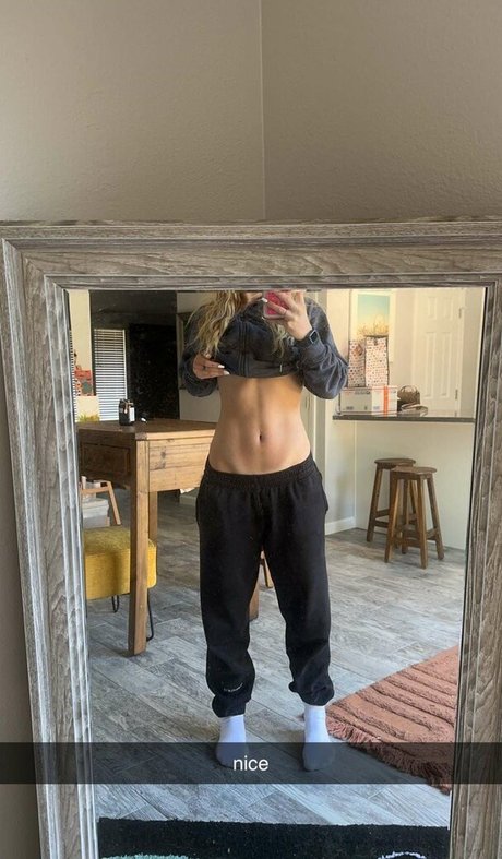 ぽっちゃりブルネットオンリーファンズ 美しいポルノ 画像