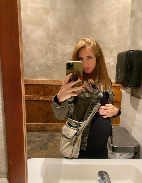 ランジェリーファックオンリーファンズ 美しいxxx 写真