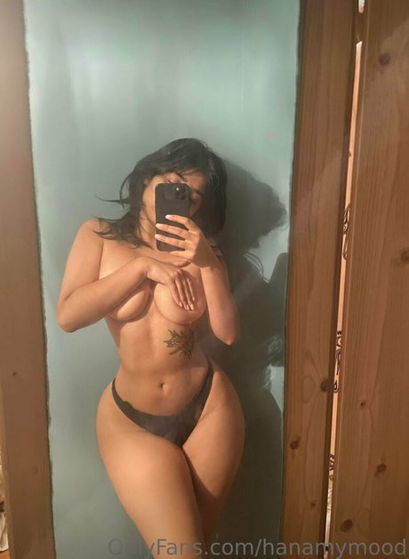 指マン 潮吹き オンリーファンズ 無料ヌード ギャラリー