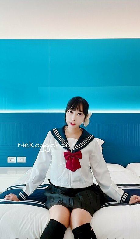 金髪オナニーオンリーファンズ 無料セックス 写真