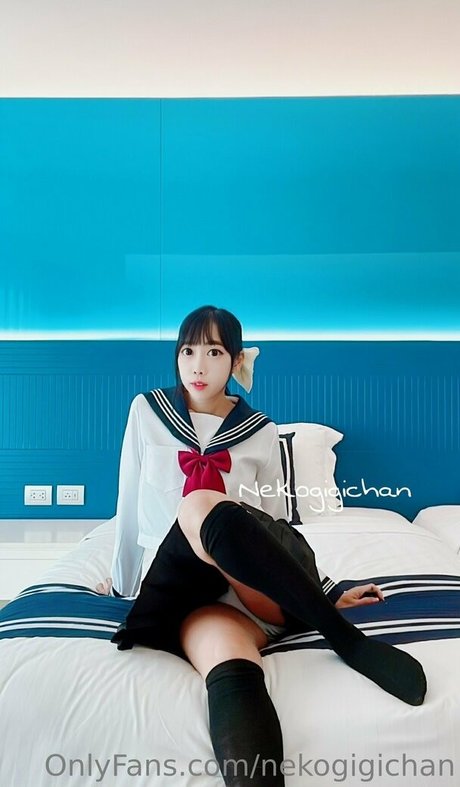 nekogigichan 完璧なスター 写真