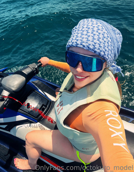 ボディビルダーオンリーファンズ 美しいポルノ 写真