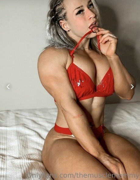 義母オンリーファンズ 無料セクシー 画像