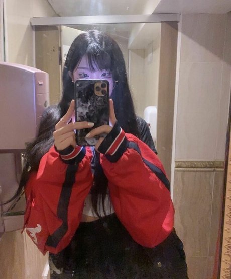 yurasweb セクシーモデル 画像