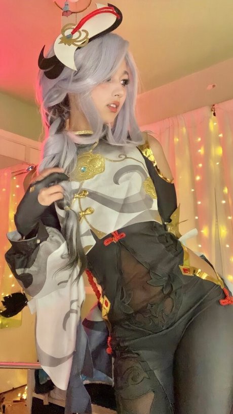 Amiechikin アートモデル 写真