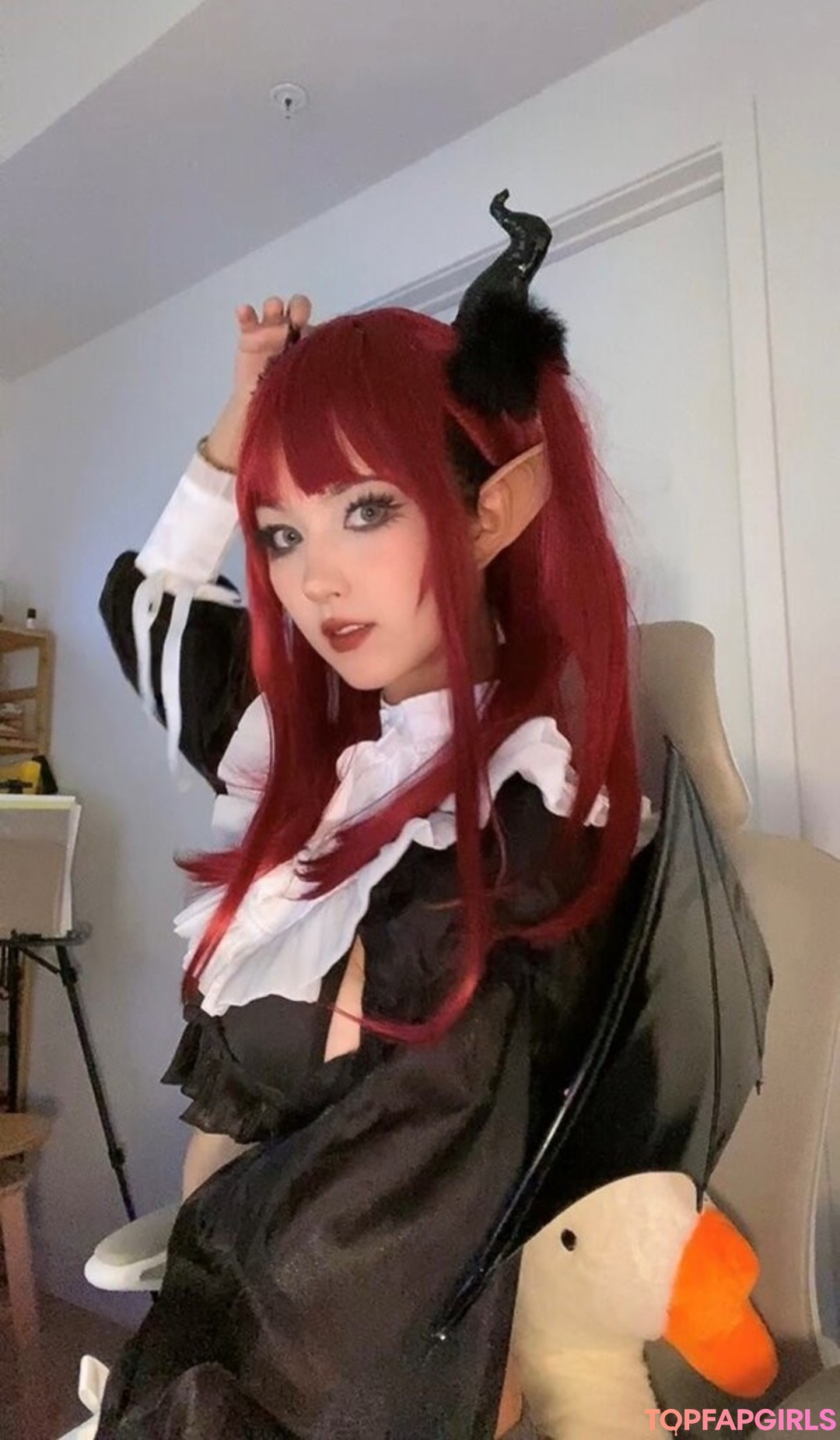 弁護士オンリーファンズ 無料ヌード ギャラリー