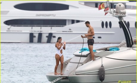 金髪オナニーオンリーファンズ えろた ギャラリー