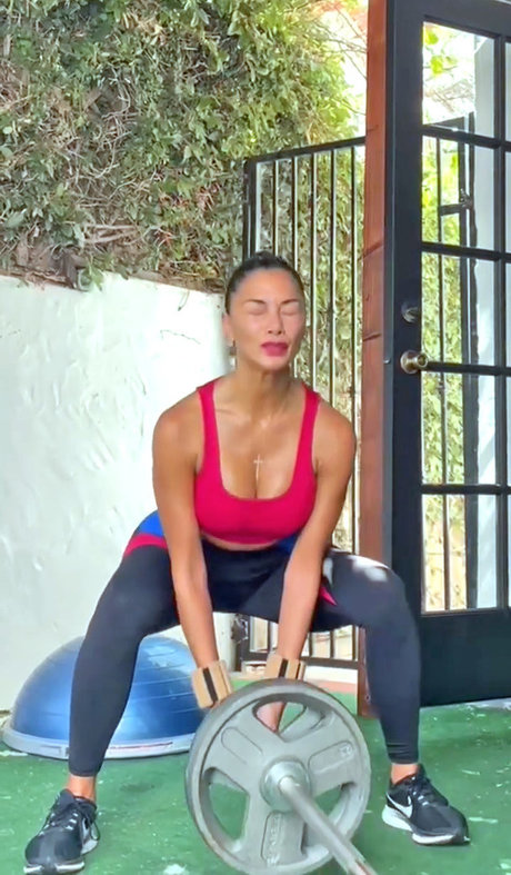 Nicole Scherzinger 裸モデル 画像