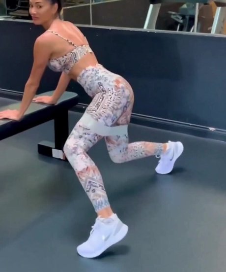 ナースオンリーファンズ 美しいヌード 画像