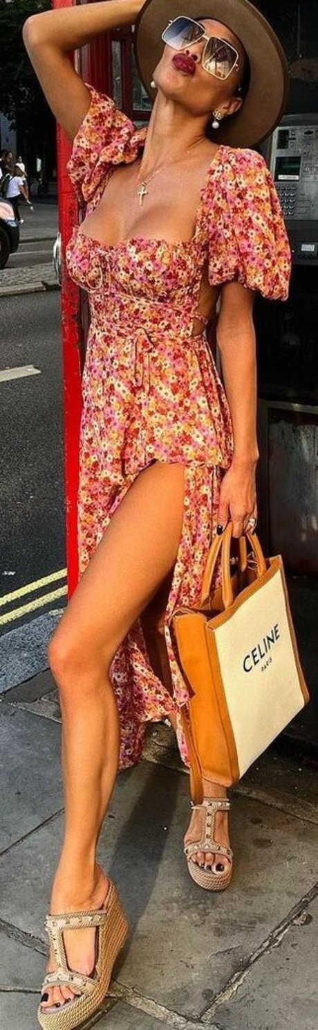 ティーンレズビアンオンリーファンズ 無料ポルノ 写真