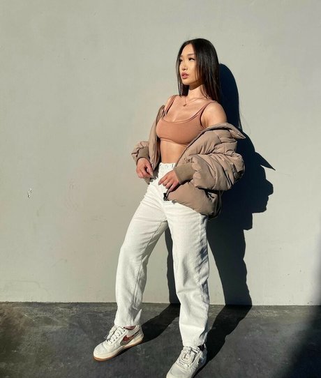 ランジェリーファックオンリーファンズ 可愛い 写真