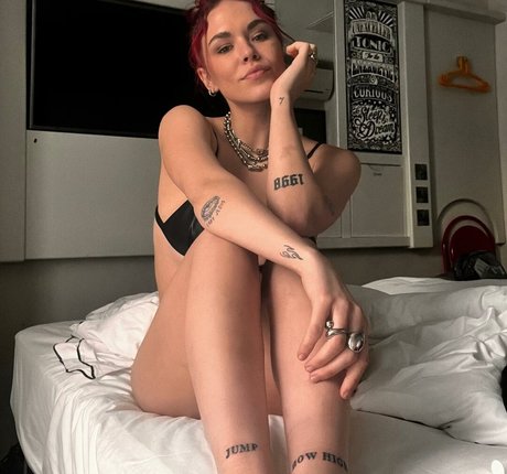 太ったお母さんオンリーファンズ えろた ギャラリー