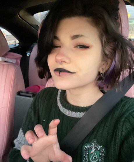 Indigoo ポルノスター 写真