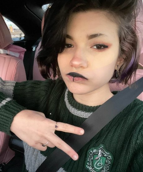 Indigoo ポルノスター セックス 画像