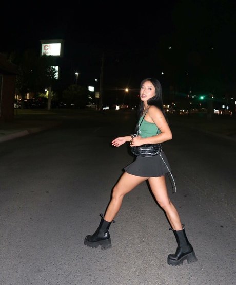 アナルを食べるオンリーファンズ 無料ヌード 写真