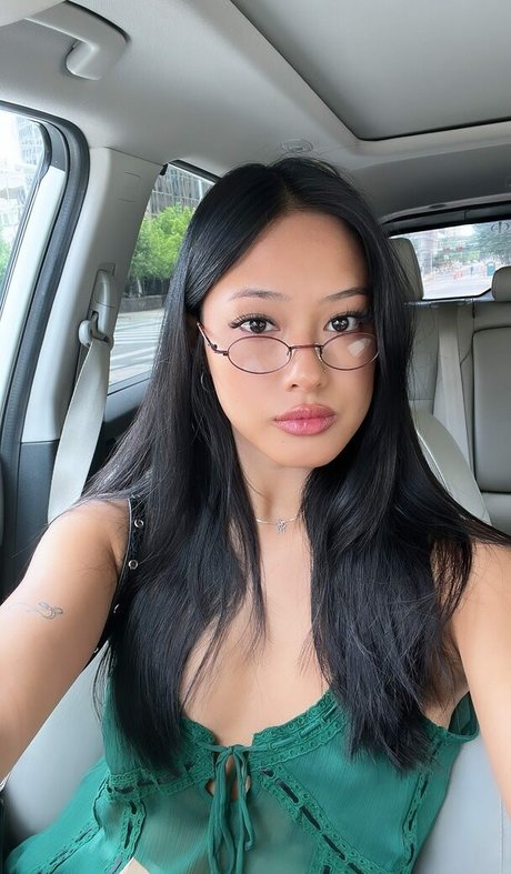 金髪の小柄なオンリーファンズ 美しいxxx 写真