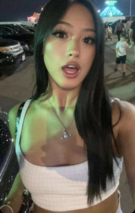 Gabby hua セックスポルノスター 画像