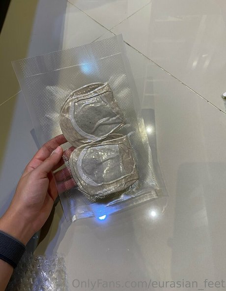 セーリングオンリーファンズ セクシーヌード 写真