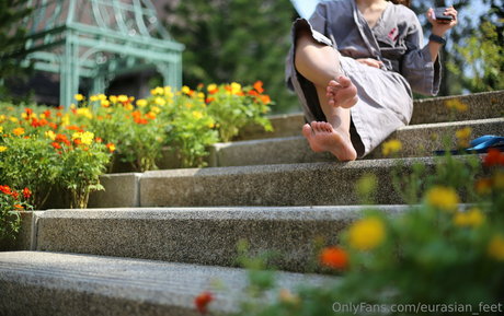 eurasian feet 裸のポルノスター アーカイブ