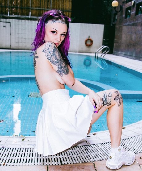 Zheani Sparkes ポルノスター パーフェクト 写真