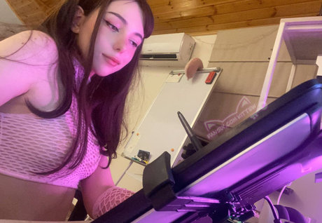 Kittew アートモデル 画像