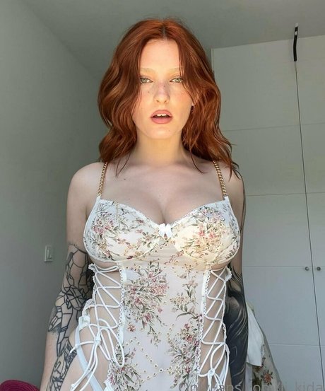 liKida アダルトモデル 写真